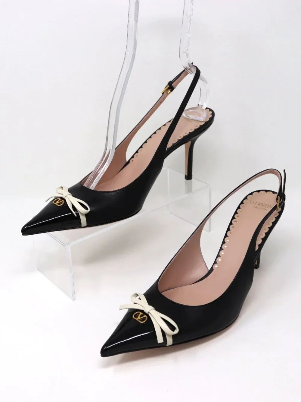 Valentino 37.5 NEW With Box Bepointy Slingback Pump Black & Ivory Patent Leather